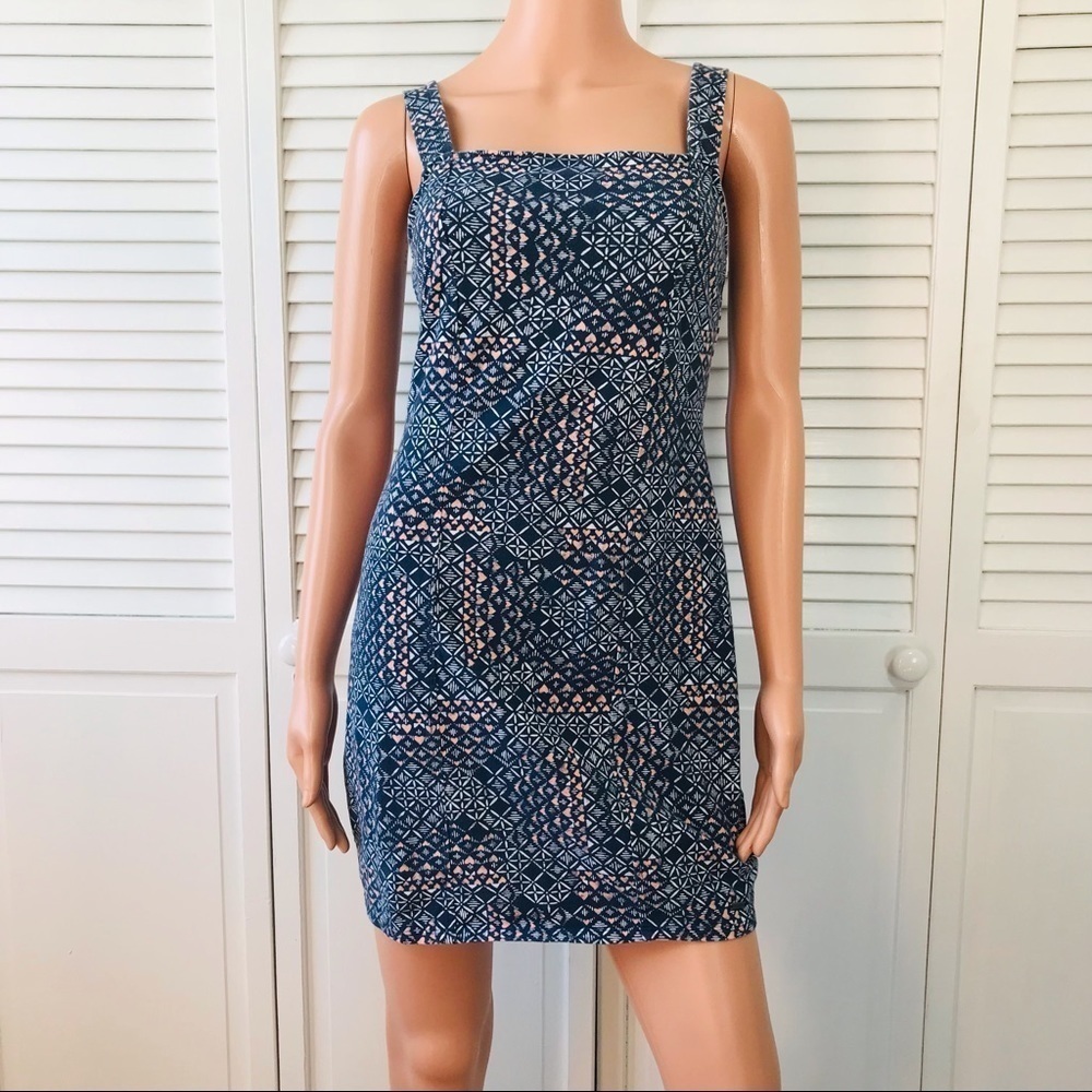 HOLLISTER Blue Geometric Pattern Sleeveless Dress Size Medium